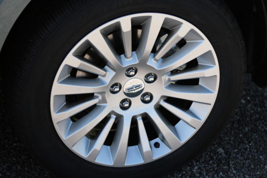  Lincoln MKT EcoBoost 2010 года  (фото 26 из 31)